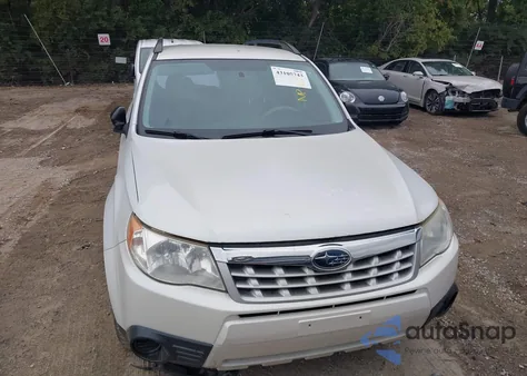 2013 Subaru Forester 2.5X из США, поврежденный, VIN JF2SHABC4DH421341